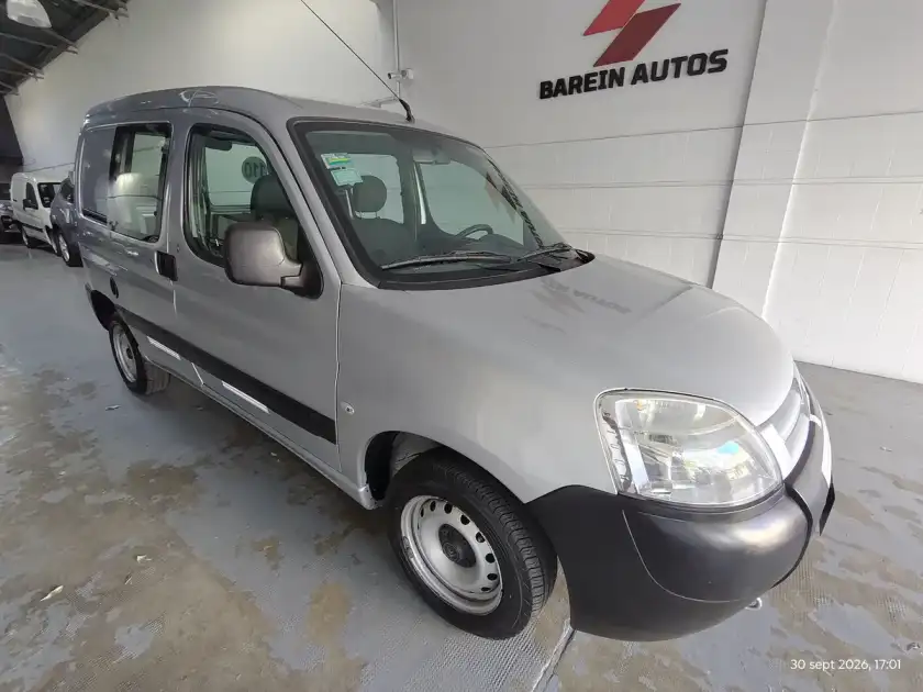 Citroën Berlingo Furgon 1.6 Hdi 92 Bussines Mixto 2015 - foto 2