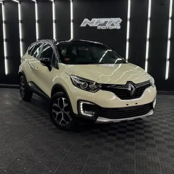 Renault Captur 2.0 Intens Manual 2017 - foto 2