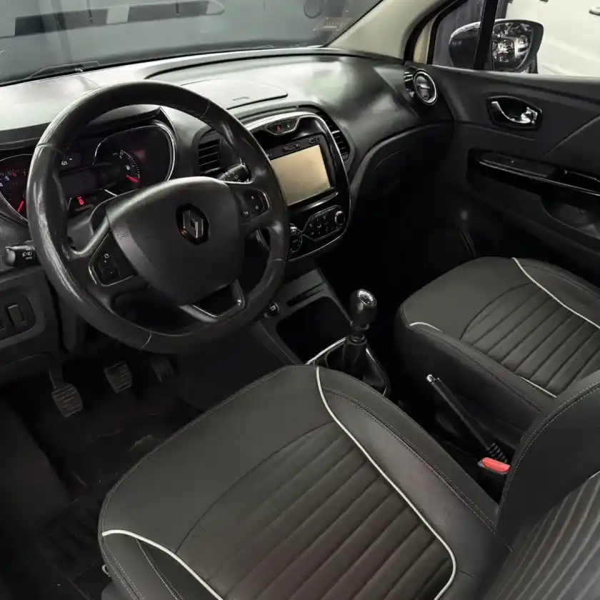 Renault Captur 2.0 Intens Manual 2017 - foto 5