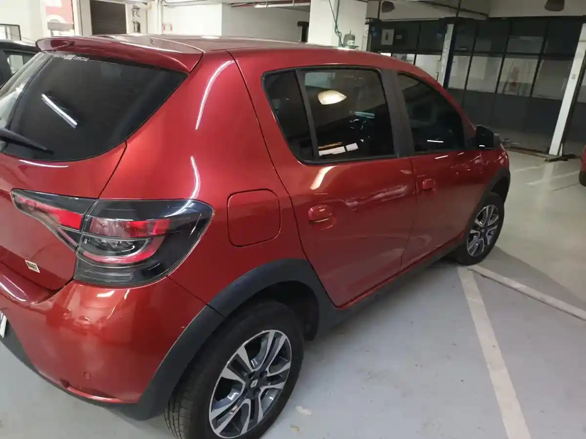 Renault Sandero 1.6 16V Intense Cvt 2023 - foto 2