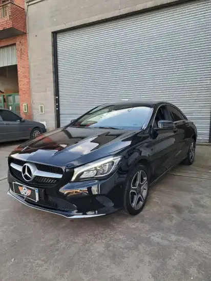 Mercedes-Benz Clase Cla Urban 2018 - foto 3