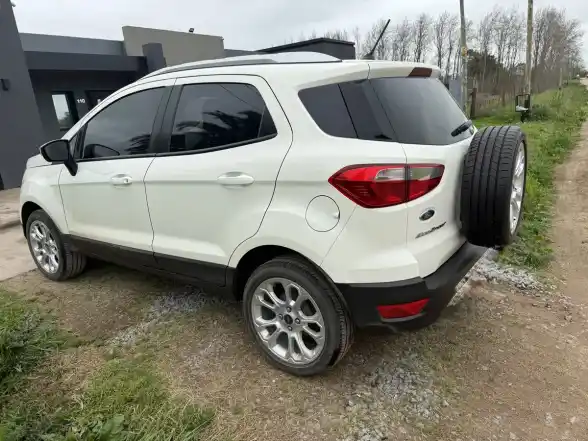 Ford Ecosport 1.5 Titanium 123Cv 4X2 Automática 2022 - foto 4