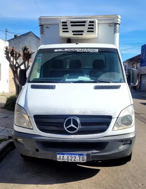 Mercedes-Benz Sprinter 2.1 415 Furgon 3665 Te Mixto 4+1 2015 - foto 3