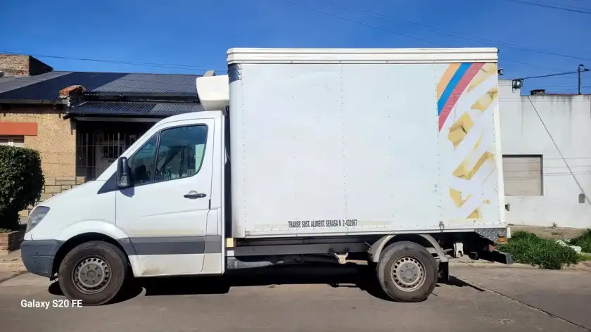 Mercedes-Benz Sprinter 2.1 415 Furgon 3665 Te Mixto 4+1 2015 - foto 5