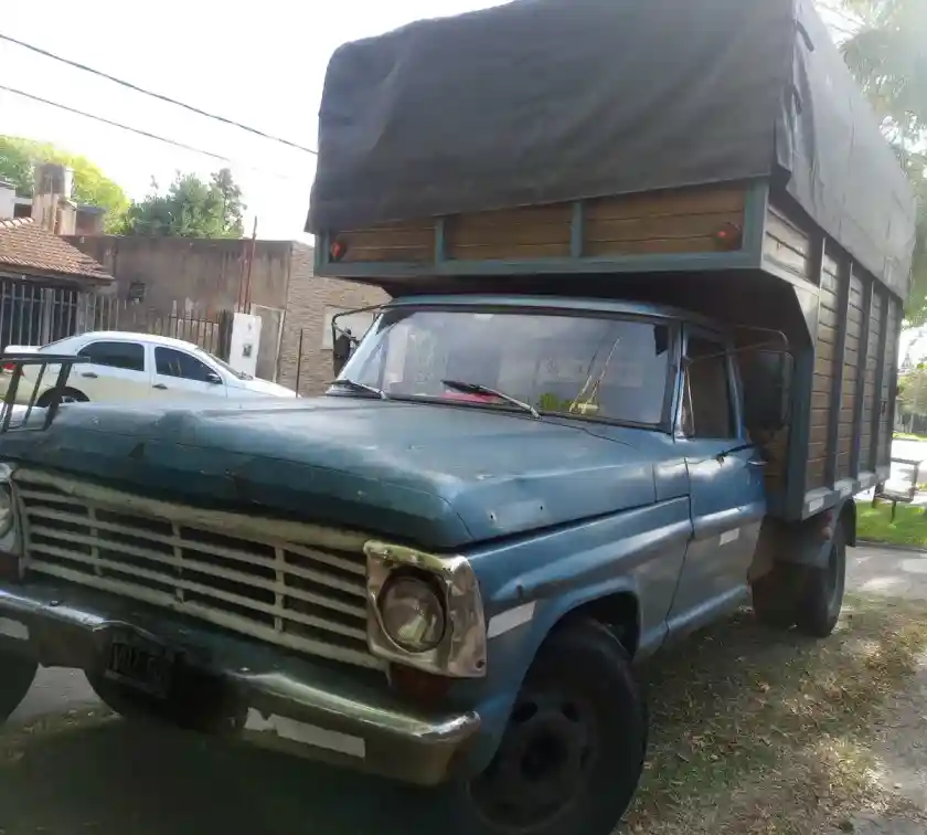 Ford F-350 Pick Up 2001 - foto 1