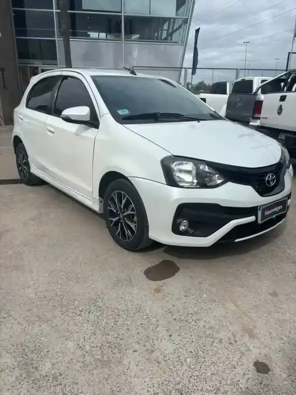 Toyota Etios 1.5 Xls Pack At 2023 - foto 2