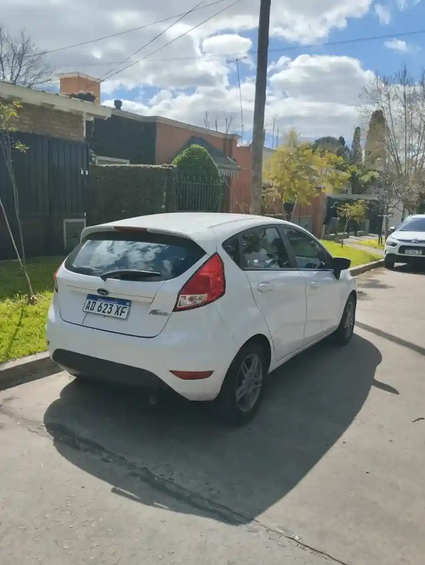 Ford Fiesta Kinetic 1.6 S Plus 2019 - foto 4