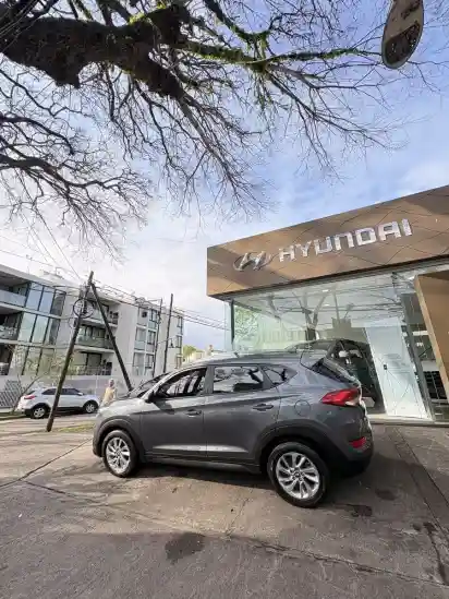 Hyundai Tucson 2.0 Style 2Wd At 2018 - foto 3