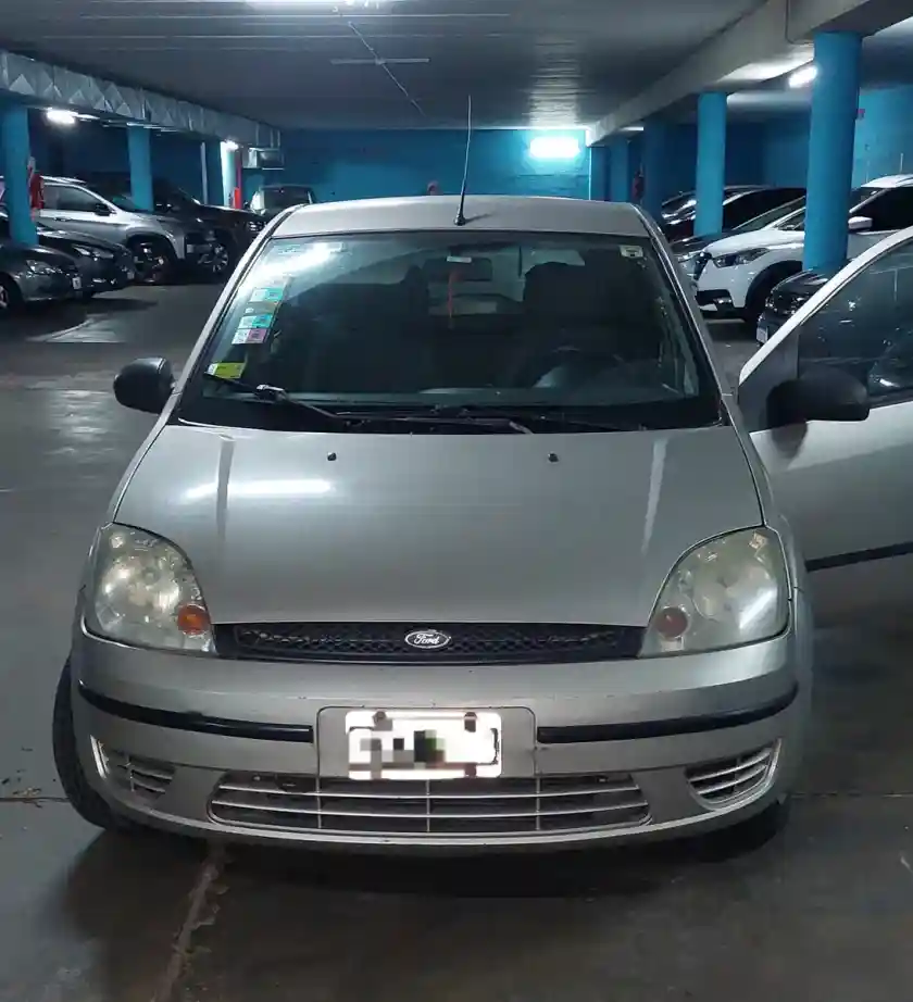 Ford Fiesta Ambiente Ceteck 1.6 2006 - foto 2