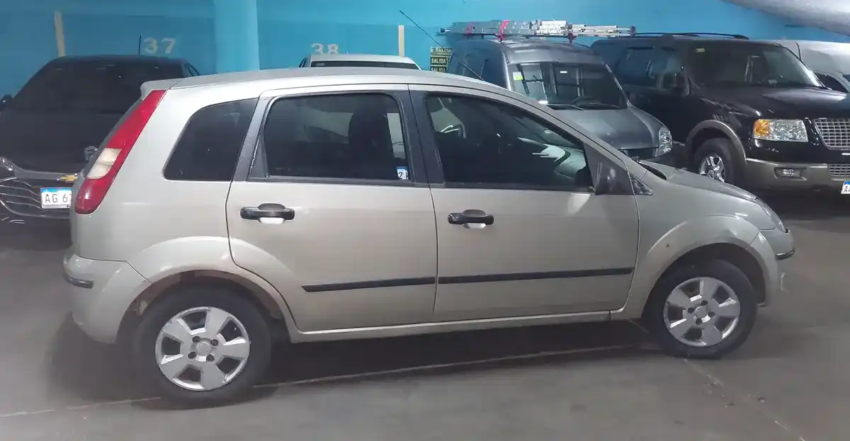 Ford Fiesta Ambiente Ceteck 1.6 2006 - foto 4