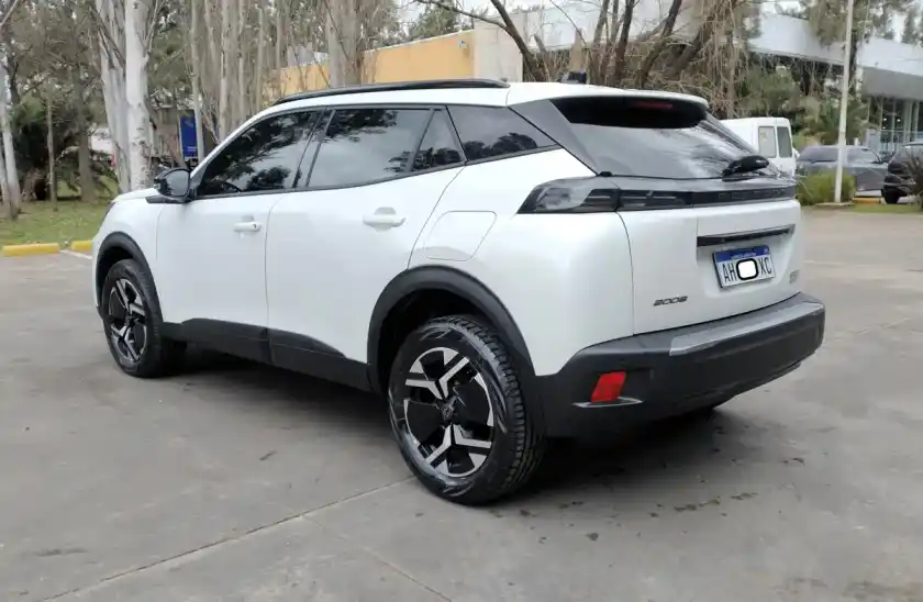 Peugeot 2008 1.0T Active Cvt 2025 - foto 3