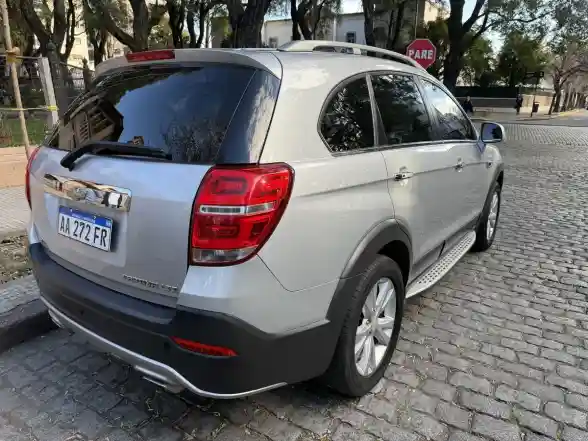 Chevrolet Captiva 2.2 Ltz Awd D 184Cv At 2016 - foto 2