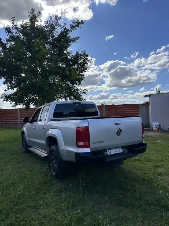 Volkswagen Amarok 2.0 Cd Tdi 180Cv 4X2 Trendline 2016 - foto 5