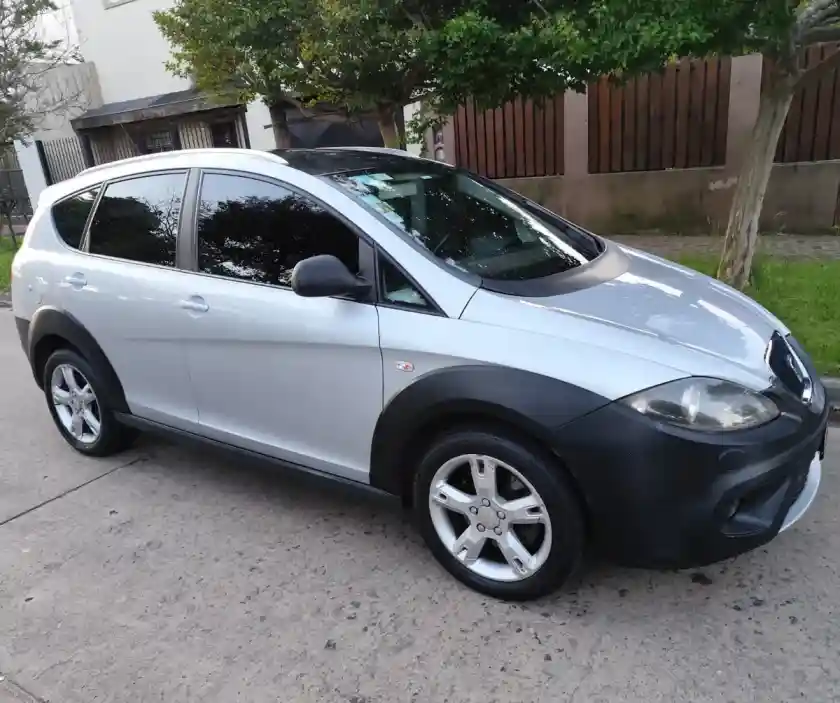 Seat Altea 2.0 Fsi Freetrack 4X4 200Cv 2009 - foto 2