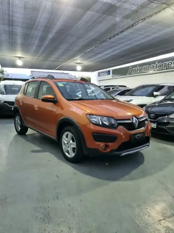 Renault Sandero Stepway 1.6 Expression 105Cv 2018 - foto 1