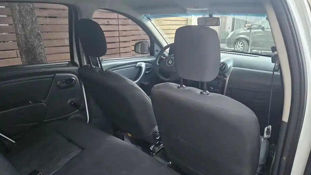 Renault Sandero 1.6 Authentique Pack I 90Cv 2014 - foto 5