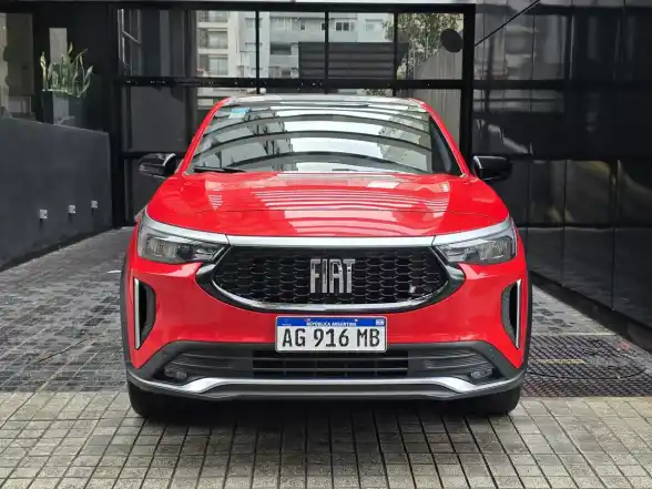 Fiat Fastback 1.3 T270 At6 2024 - foto 2