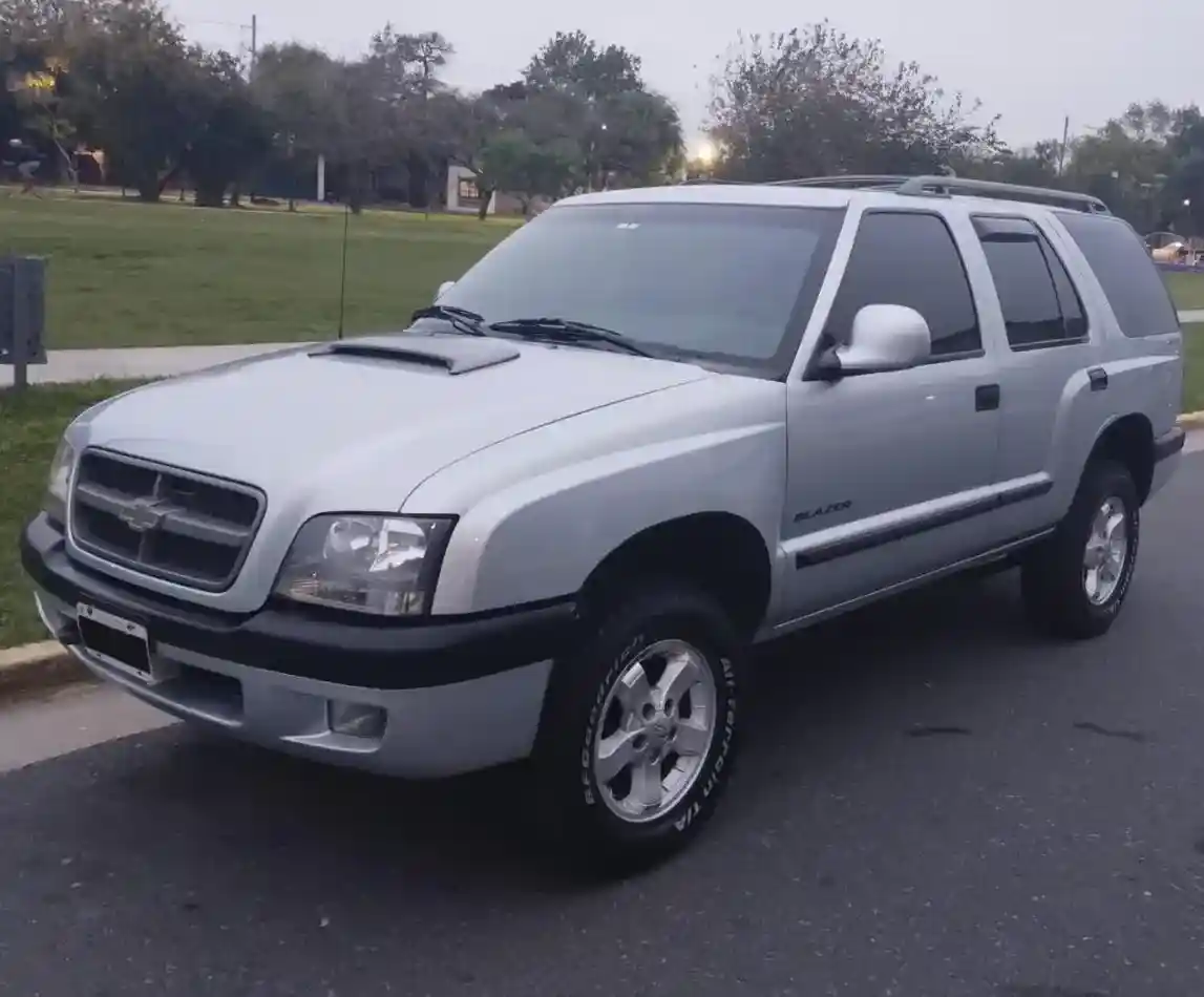 Chevrolet Blazer 2.8 Dlx I 4X4 2007 - foto 2