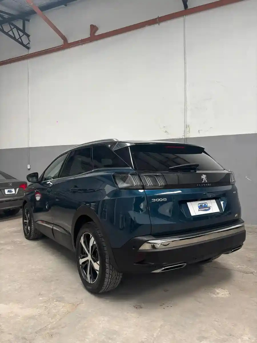 Peugeot 3008 1.6 Gt-Line Thp Pack Tiptronic 2023 - foto 3