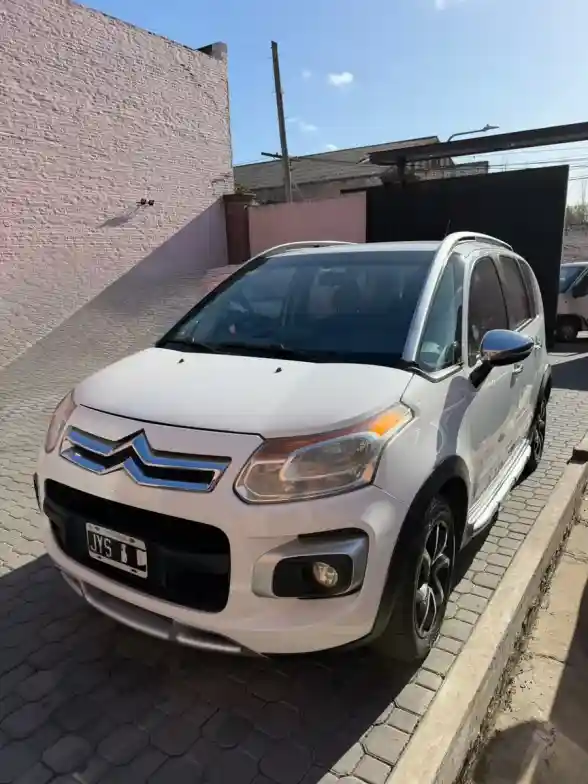 Citroën C3 Aircross 1.6 16V Exclusive 2011 - foto 2