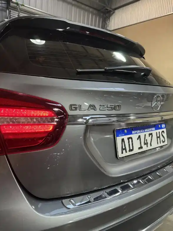 Mercedes-Benz Clase Gla 2.0 Gla250 Amg-Line 211Cv 2018 - foto 4