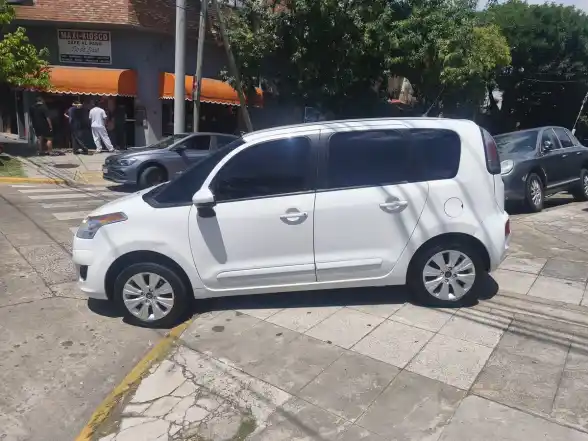 Citroën C3 Picasso 1.6 Sx 110Cv 2013 - foto 3