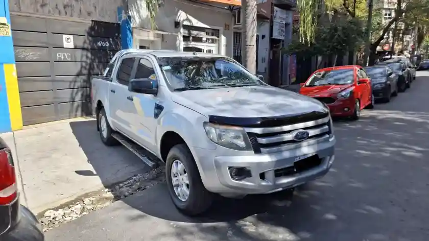 Ford Ranger 3.2 Cd 4X4 Xls Tdci 200Cv 2013 - foto 3