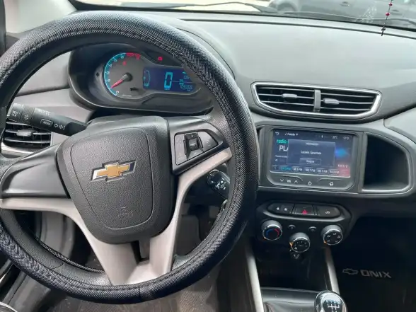 Chevrolet Onix 1.4 Ltz Mt 98Cv 2016 - foto 4