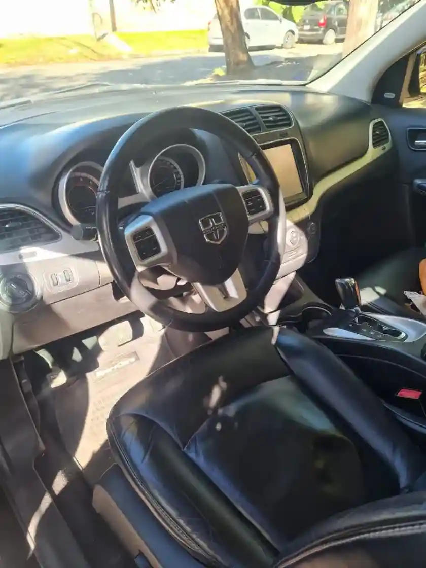 Dodge Journey 2.4 Sxt 170Cv (Techo, Dvd, Nav) 2018 - foto 4