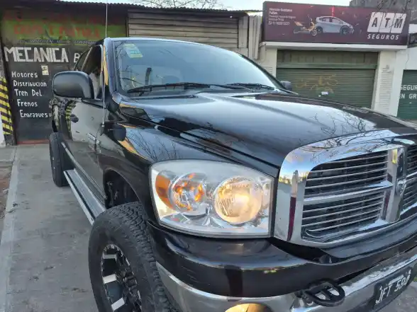 Dodge Ram 5.9 2500 Slt Quadcab Atx 4X4 2010 - foto 3