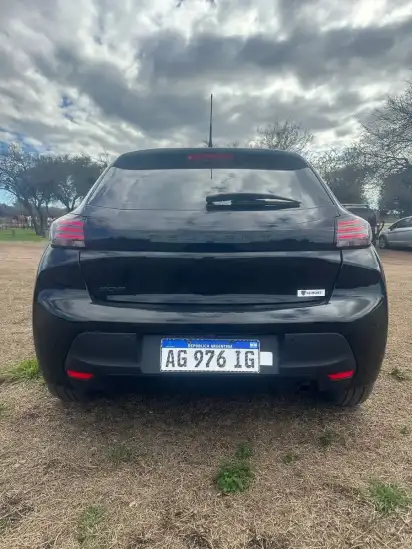 Peugeot 208 1.6 Allure At 2024 - foto 5