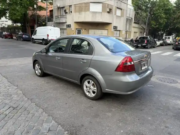 Chevrolet Aveo G3 1.6 Lt At 2012 - foto 4