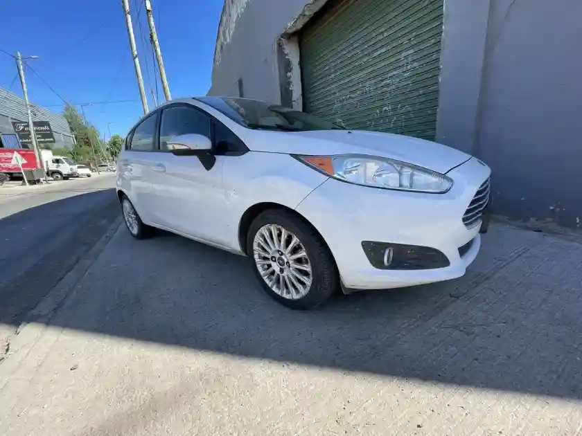 Ford Fiesta Se Plus 2014 - foto 3