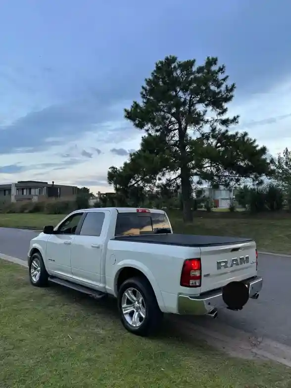 Ram 1500 5.7 Laramie Atx V8 2021 - foto 4