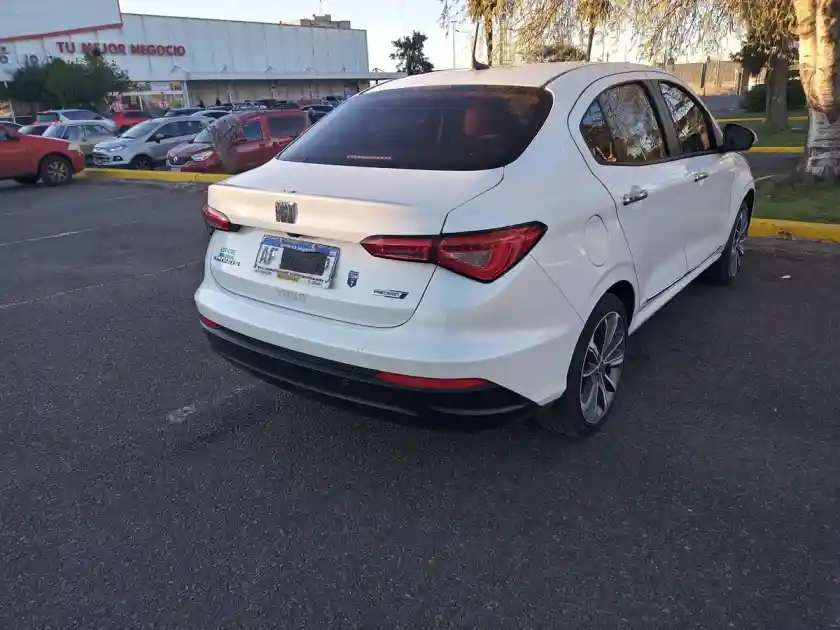 Fiat Cronos 1.8 16V Precision Pack Premium 2022 - foto 3