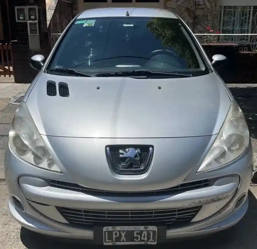 Peugeot 207 1.6 Allure 106Cv 2012 - foto 2