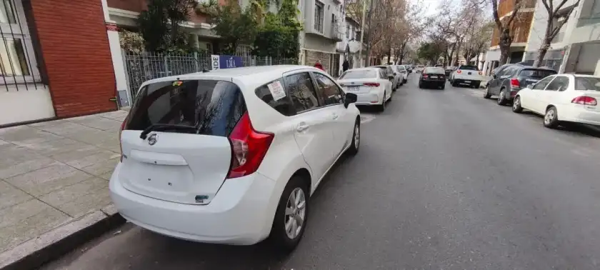Nissan Note 1.6 Sense 110Cv 2016 - foto 3