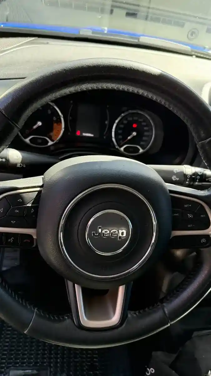 Jeep Renegade 1.8 Sport 2018 - foto 3