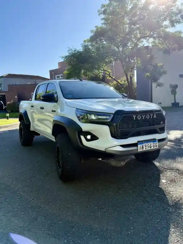 Toyota Hilux Pick-Up 2.8 Cd Gr-Sport 224Cv 4X4 At 2023 - foto 3