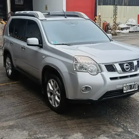 Nissan X-Trail 2.5 Acenta 6Mt 2014 - foto 2