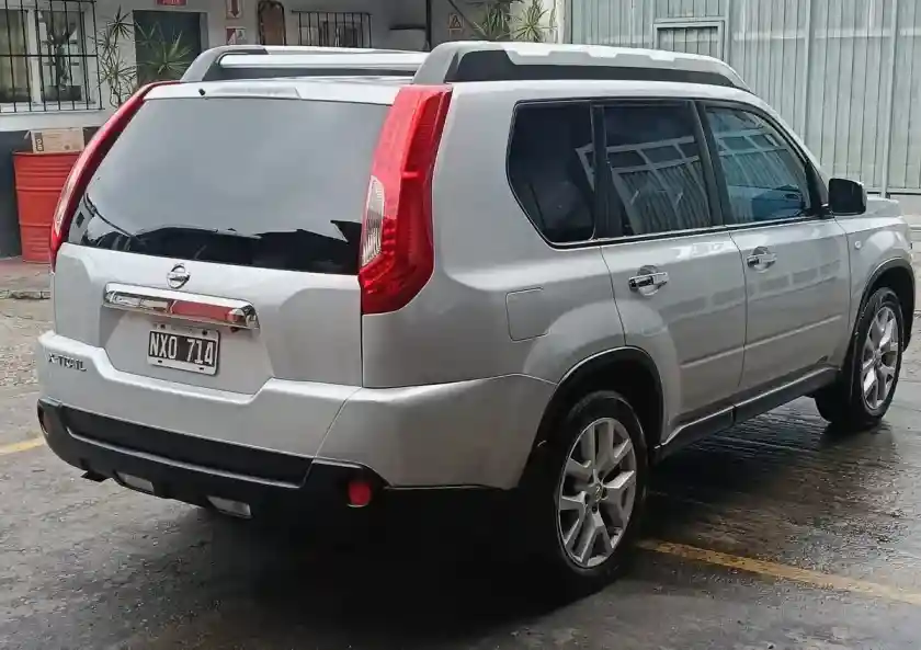 Nissan X-Trail 2.5 Acenta 6Mt 2014 - foto 5