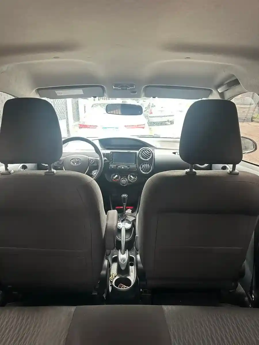 Toyota Etios 1.5 Xls At 2022 - foto 2