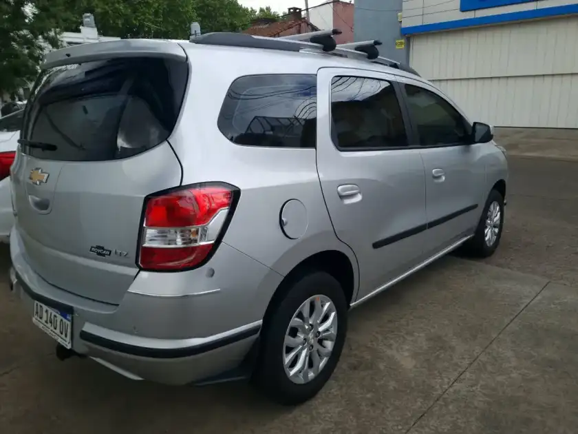 Chevrolet Spin 1.8 Ltz 7As At 105Cv 2018 - foto 4