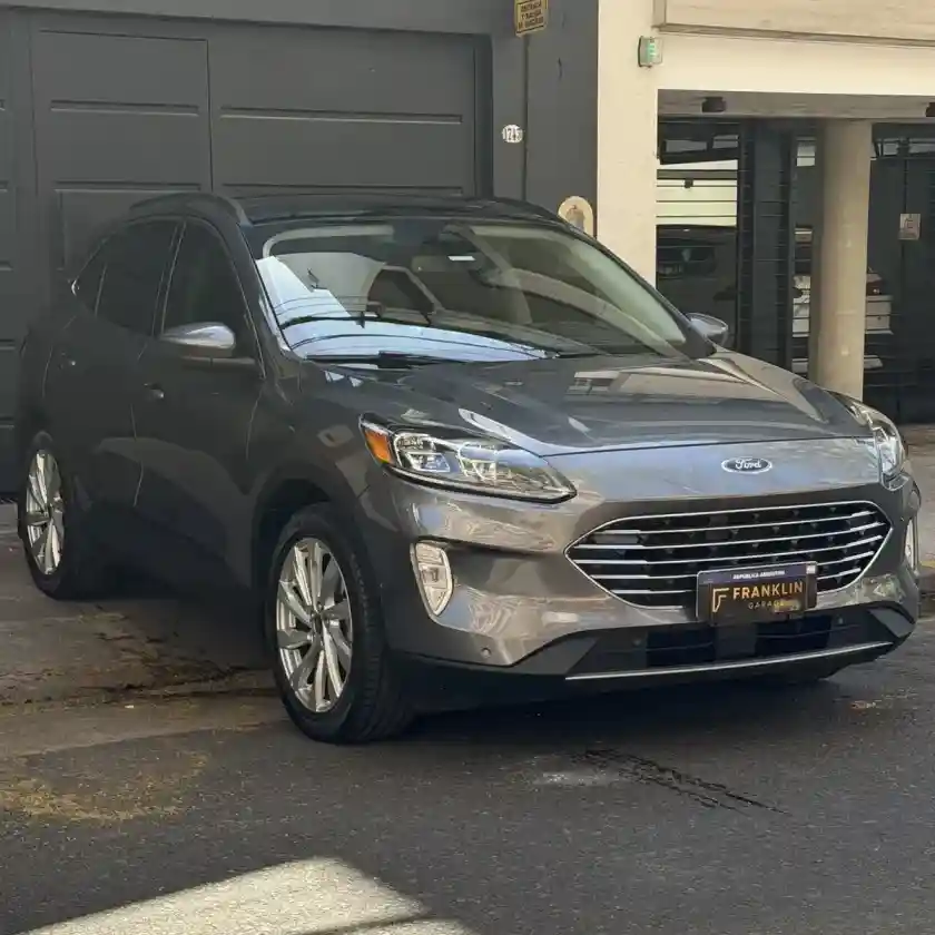 Ford Kuga Titanium 2.5L Hibrido At Awd 2022 - foto 3