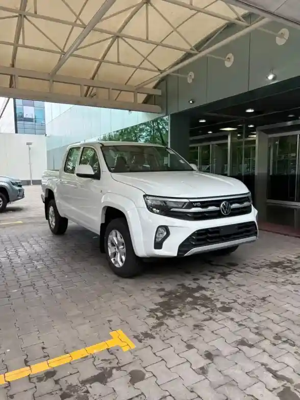 Volkswagen Amarok 3.0 Cd Tdi V6 258Cv Comfortline 4X4 At 2026 - foto 1