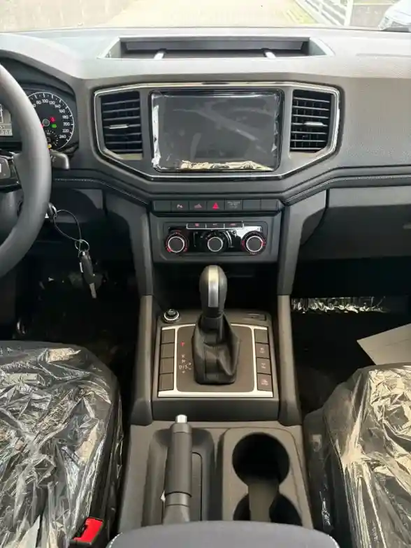 Volkswagen Amarok 3.0 Cd Tdi V6 258Cv Comfortline 4X4 At 2026 - foto 3
