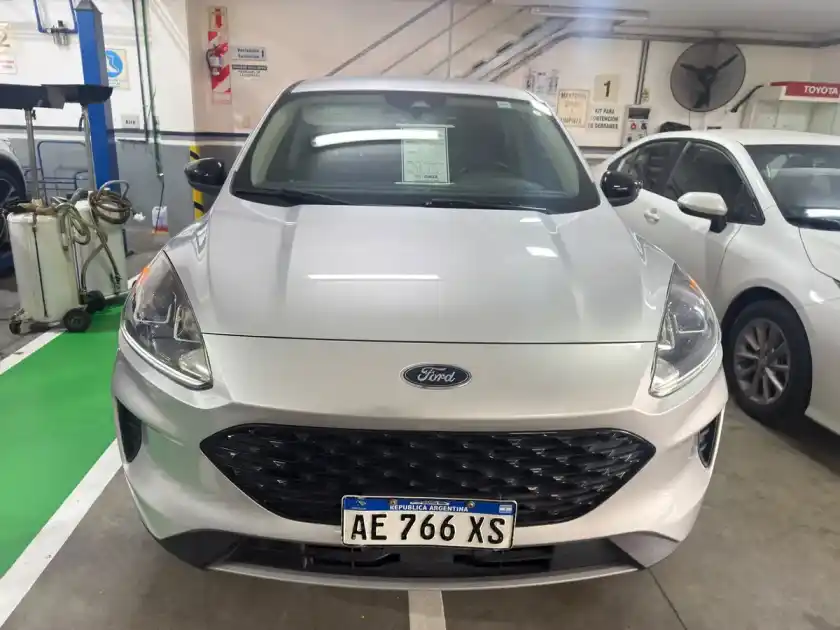 Ford Kuga 2.5 Hibrida A/T 2020 - foto 5