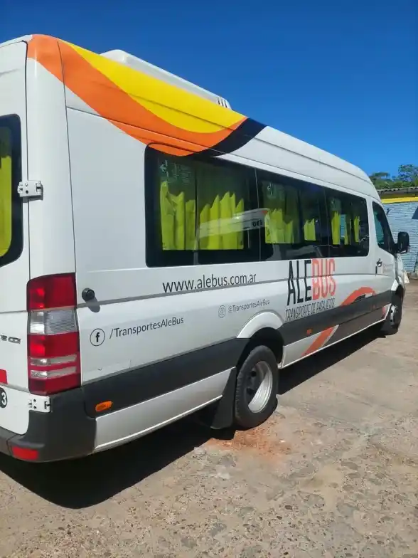 Mercedes-Benz Sprinter 2.1 515 Combi 4325 150Cv 19+1 2018 - foto 3
