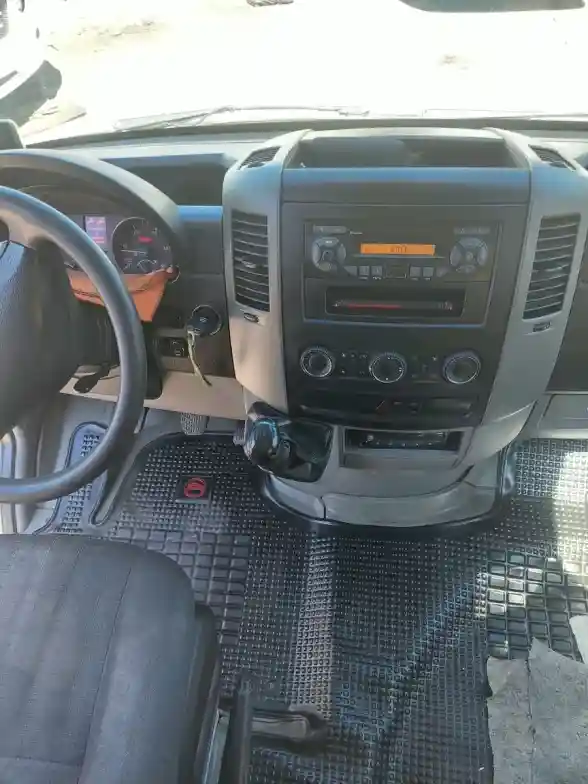 Mercedes-Benz Sprinter 2.1 515 Combi 4325 150Cv 19+1 2018 - foto 5