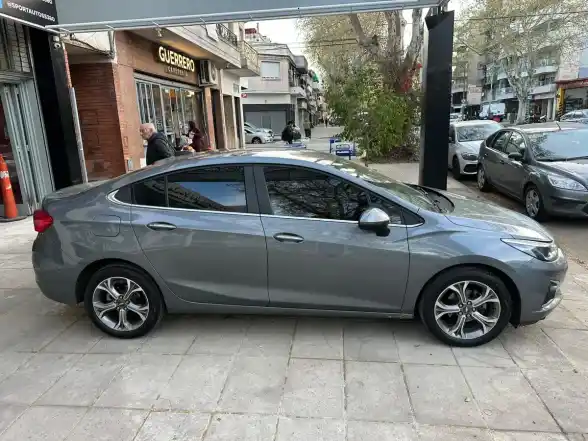 Chevrolet Cruze 1.4 Premier At Sedan 2023 - foto 2